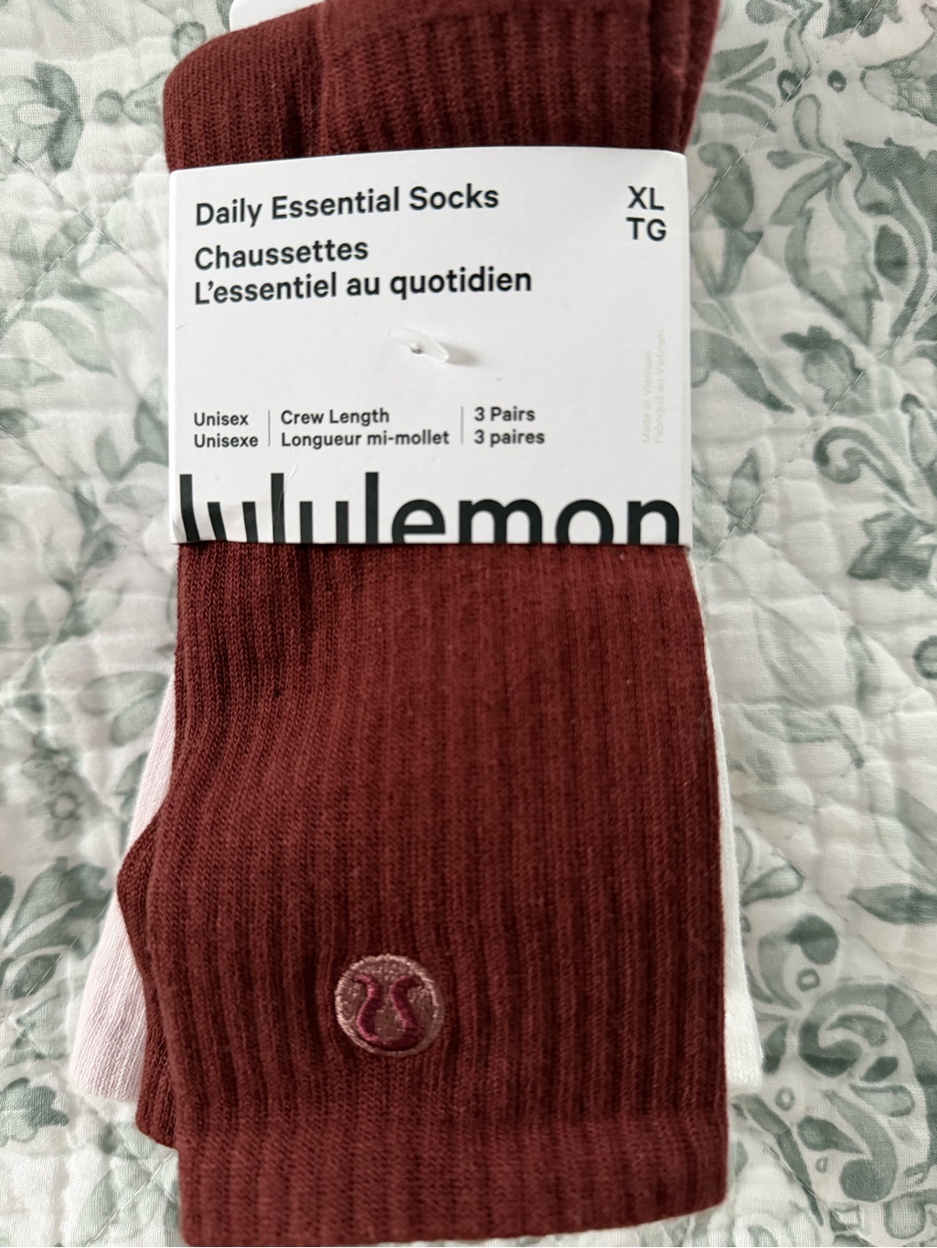 Lululemon Athletica Daily Essential Crew Socks Burgundy (3-Pack)